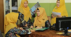 Cara Menjaga Keseimbangan Antara Kuliah dan Organisasi bagi Mahasiswa
